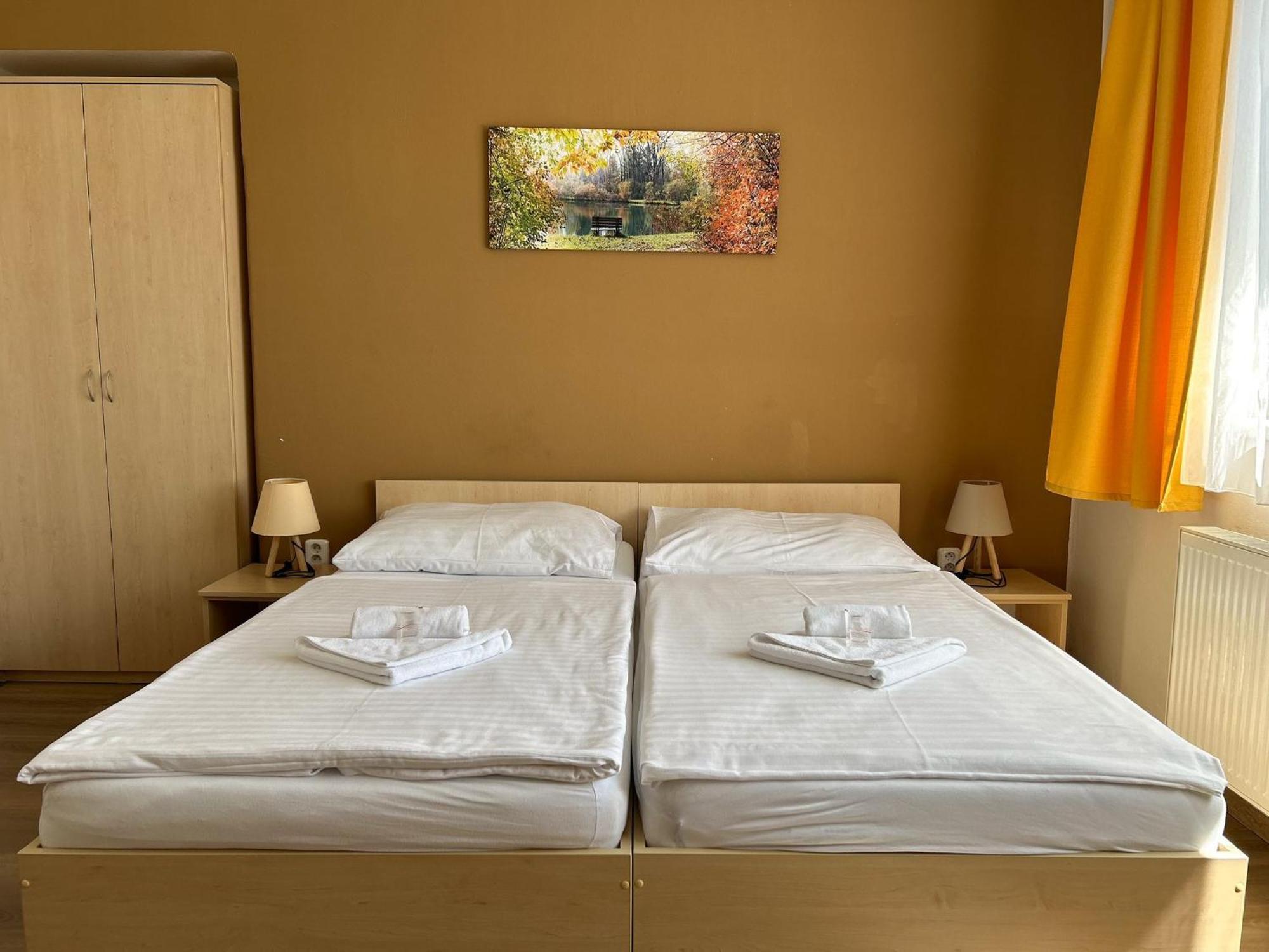 Pension Fontana Poděbrady Δωμάτιο φωτογραφία